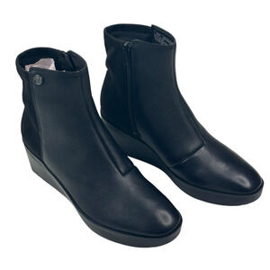 VIONIC Skylar Black Leather Wedge Ankle Boots Booties Womens Size 9 New $160